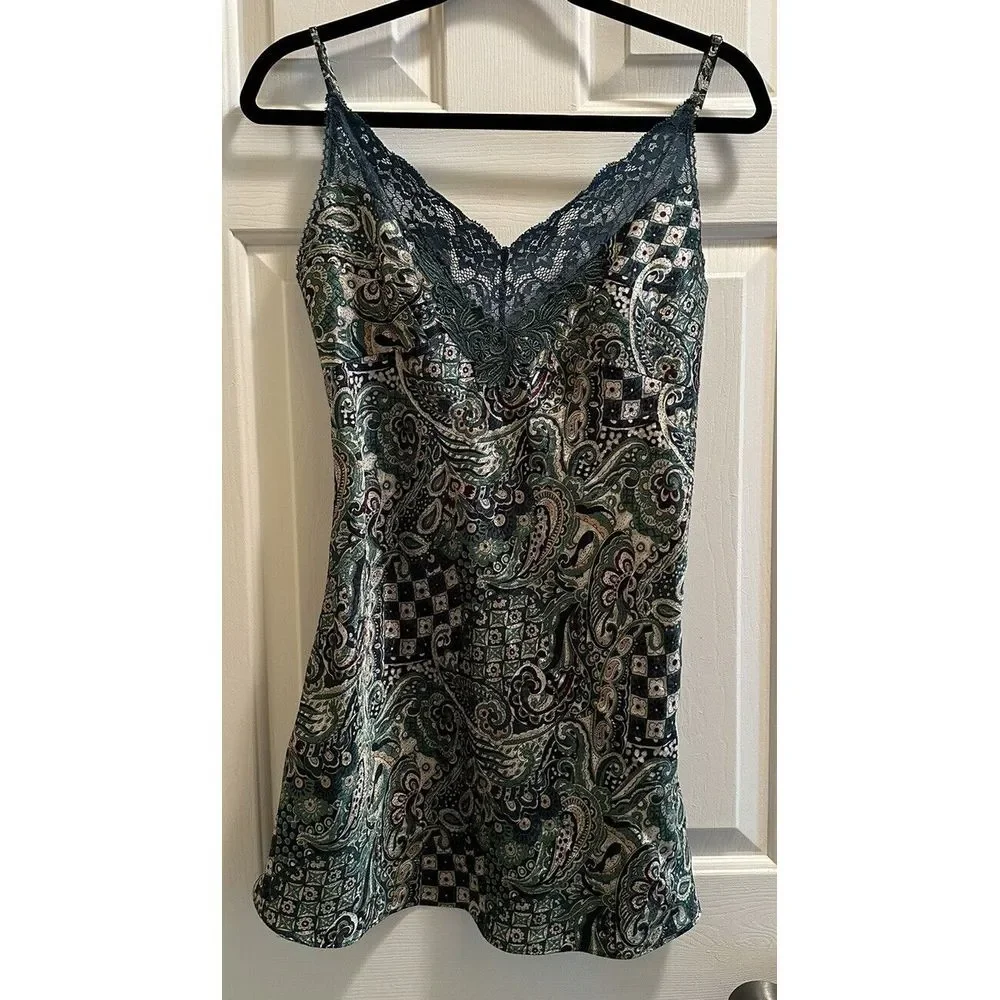 Vintage Victoria's‎ Secret Slip Women's Small Green Red Paisley Nightie Chemise
